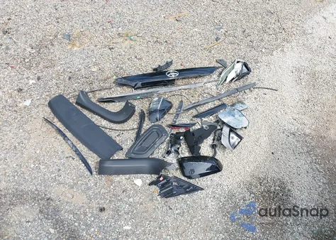 2021 Toyota Rav4 Xle Premium from USA, damaged, VIN 2T3A1RFV7MC145340